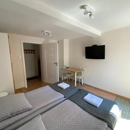 Homestay Dwa Osobne Pokoje Z Kuchnia I Lazienka Na Wylacznosc- Niedaleko Plazy *