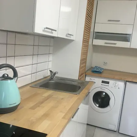 Homestay Dwa Osobne Pokoje Z Kuchnia I Lazienka Na Wylacznosc- Niedaleko Plazy