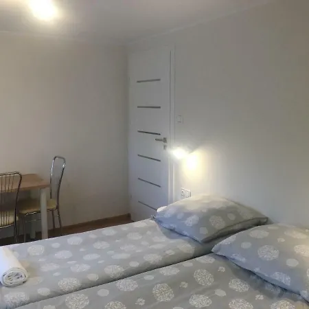 Dwa Osobne Pokoje Z Kuchnia I Lazienka Na Wylacznosc- Niedaleko Plazy Gdynia